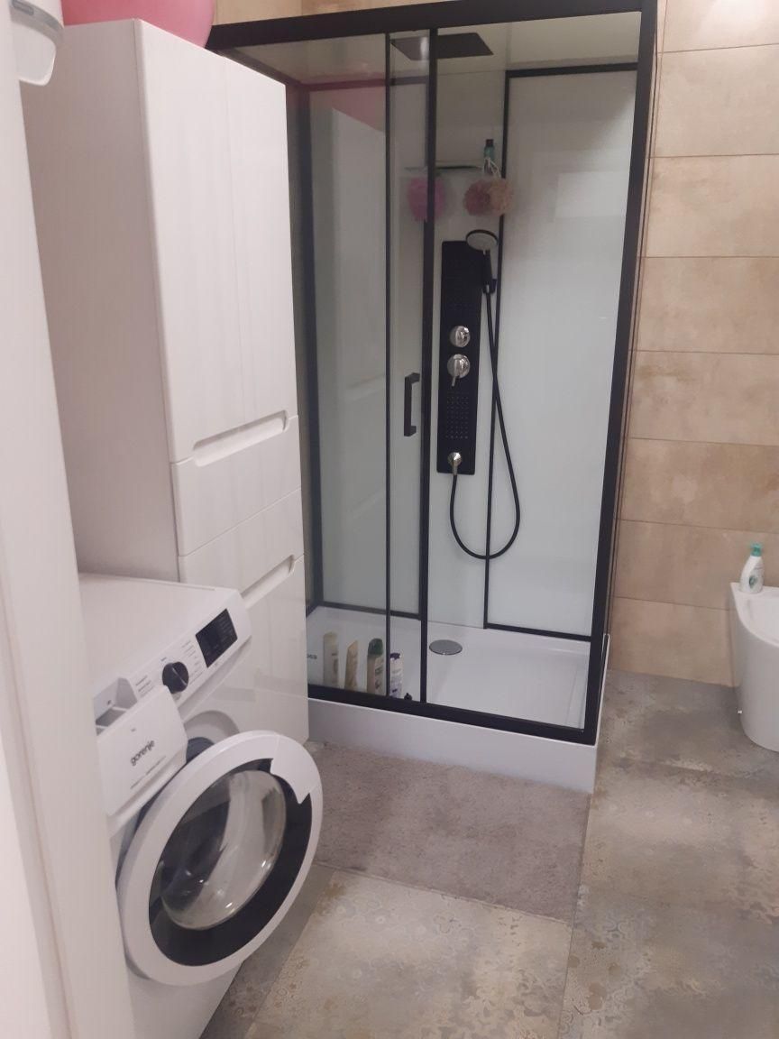 Продаю 2 кв.в центрі