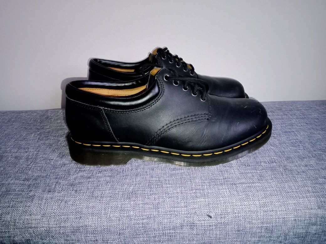 Dr. Martens nr 43--27 cm