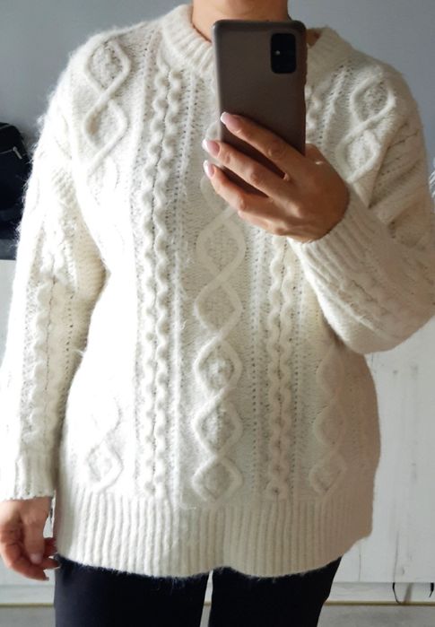 Sweter marki Reserved rozm. S, pasuje na rozm. 44