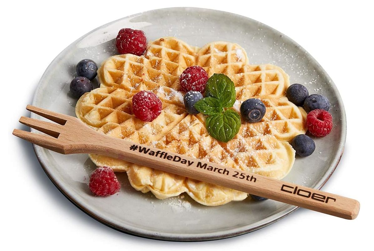 Cloer 171 Gofrownica do gofrów w kształcie serca 16 cm, 930 W