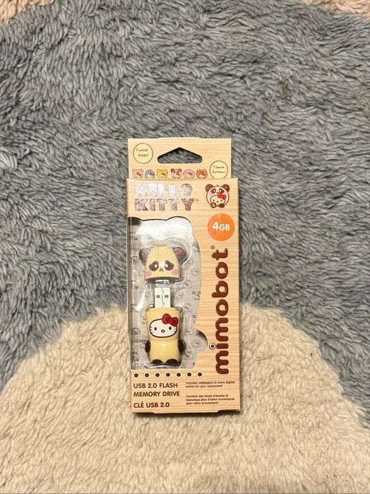 Mimobot Pendrive 4GB USB 2.0 Hello Kitty Panda