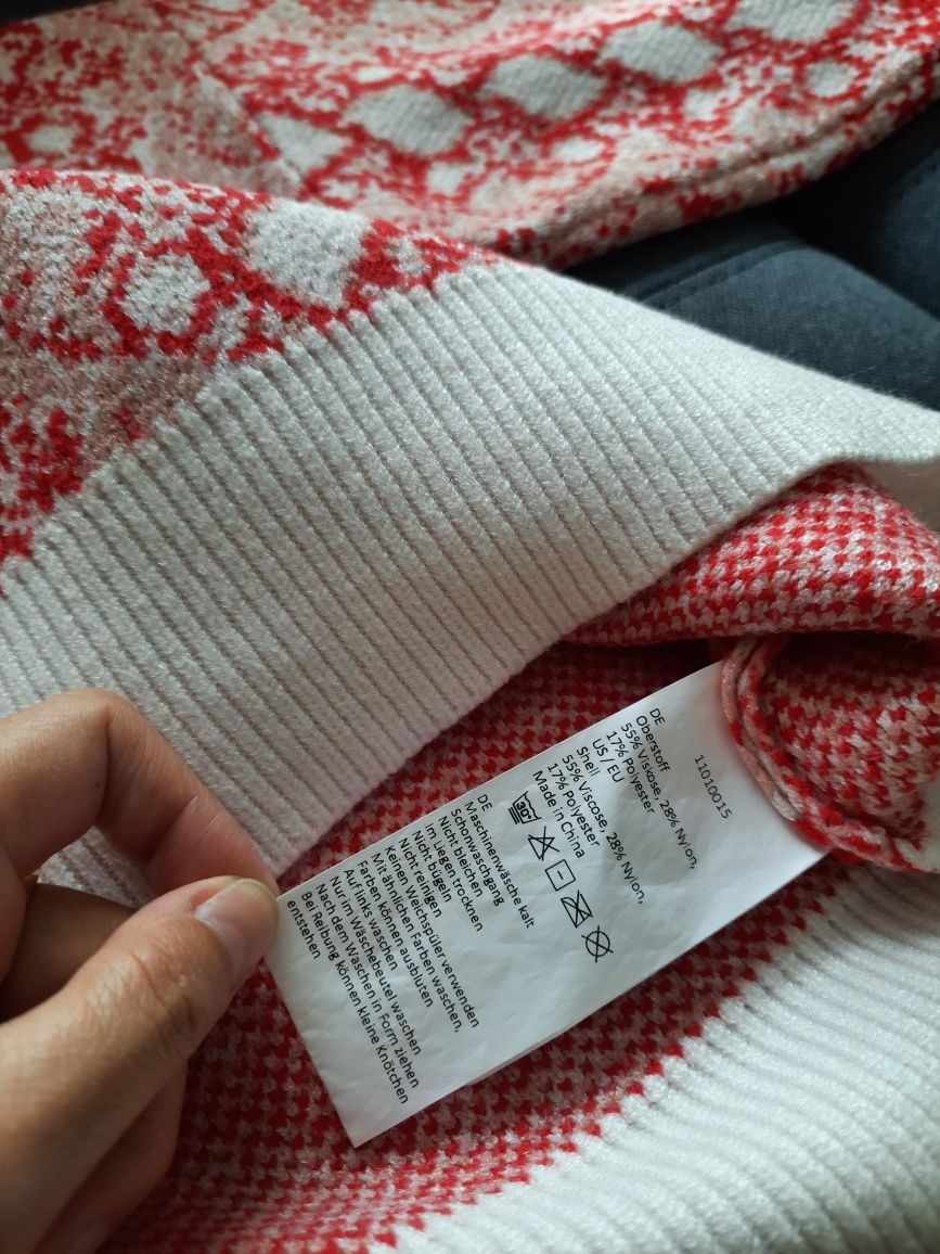 Sweterek oversize