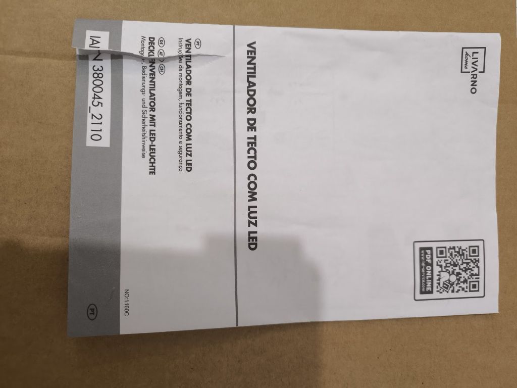 Ventilador de tecto com luz LED