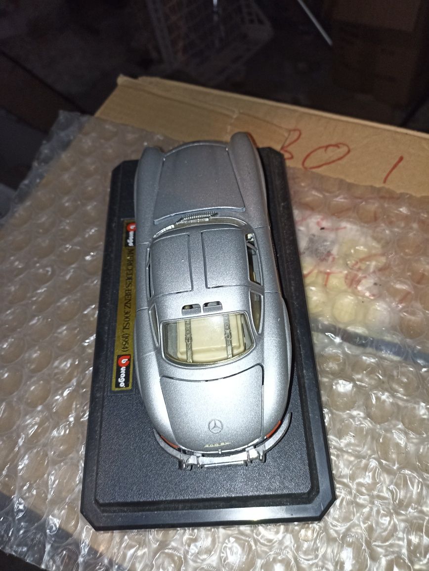 Model Mercedes Benz 300 SL 1954 stare Bburago 1:24