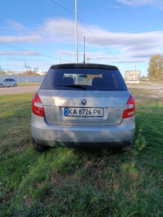 Продам Skoda Fabia 2011 рест