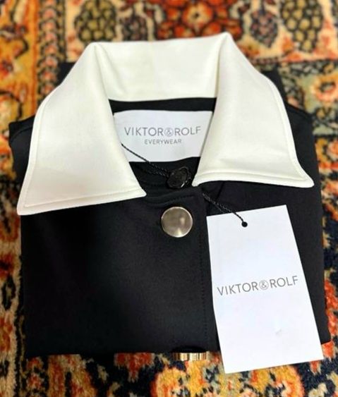 Jaqueta Viktor&Rolf.  300euros.