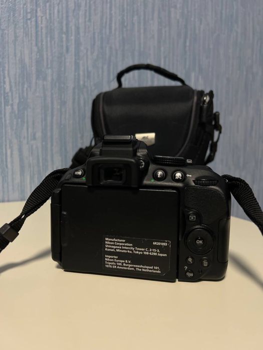Продаэться фотоапарат Nikon D5300 AF-P 18-55 VR Kit