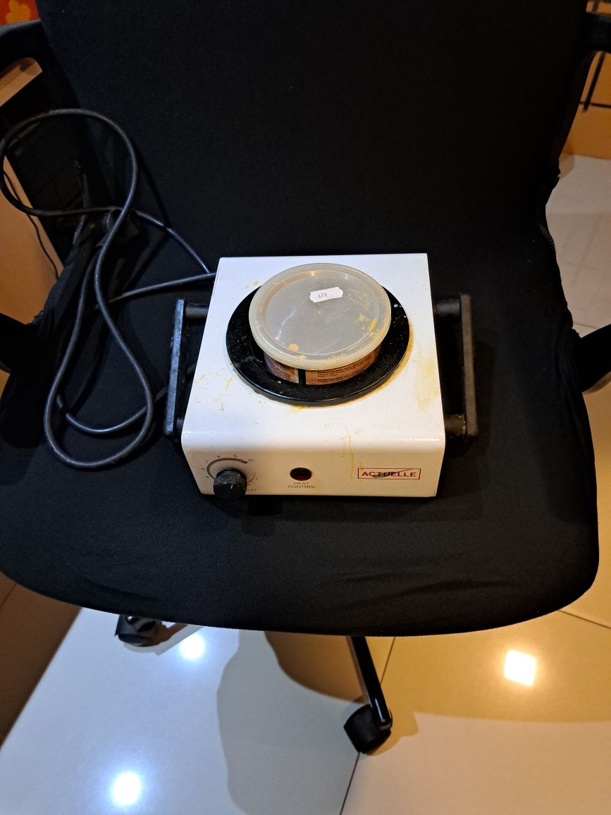 Panela de cera para depilação
