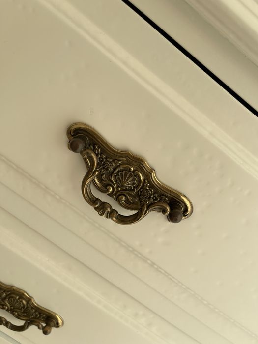 Móvel camiseiro antigo