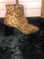Botins Stradivarius tam. 38