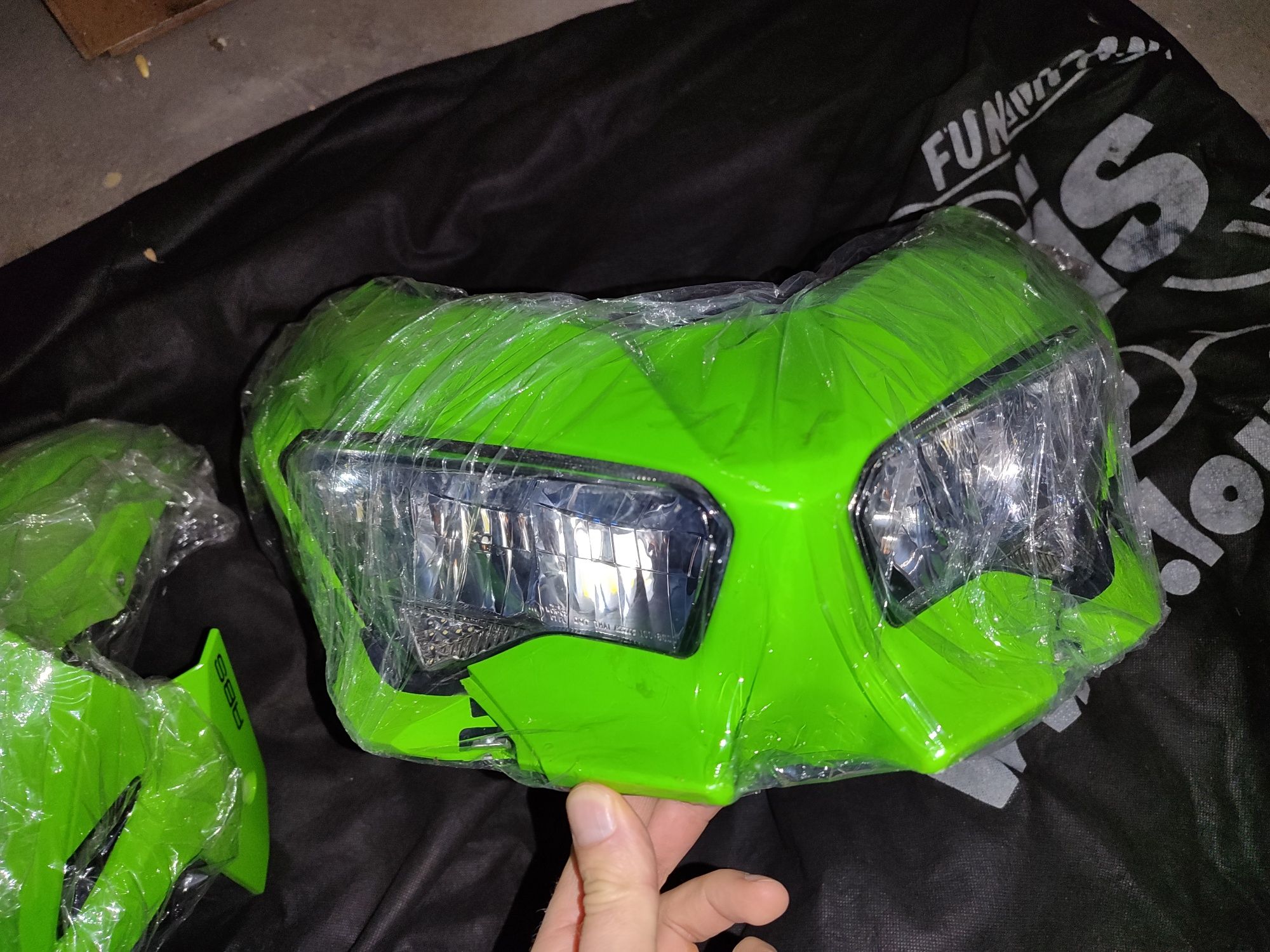 kawasaki ninja 400 ex400 błotnik set drogowy czesci