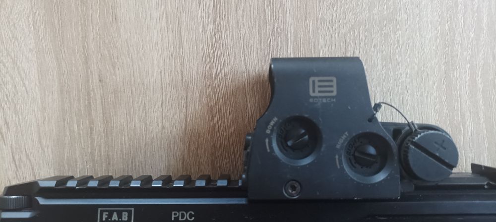 Коліматорний приціл Eotech XPS2
