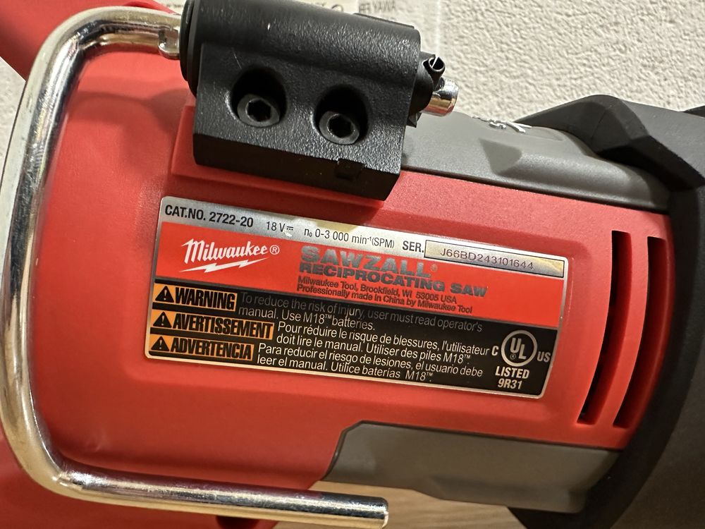 безщіткова шабельна пила Milwaukee 2722-20 SUPER SAWZALL M18 FUEL™