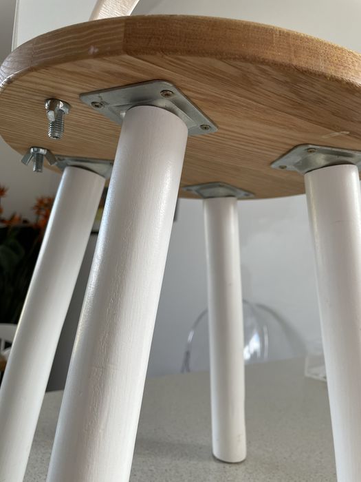 Krzesełko dębowe z uszami zara home