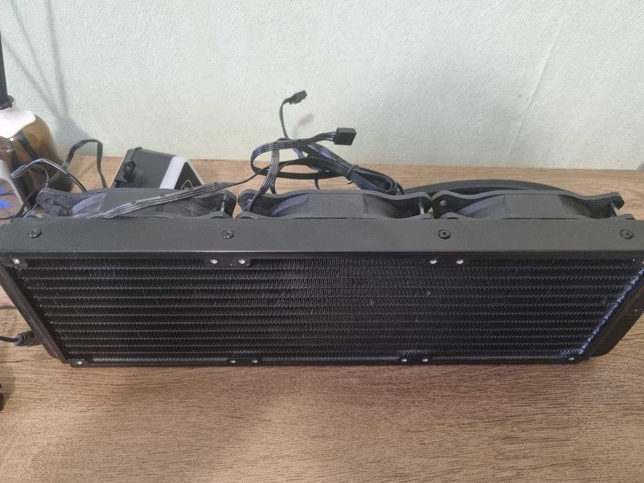 Система рідинного охолодження Cougar Aqua 360 (СВО 360мм) б/у