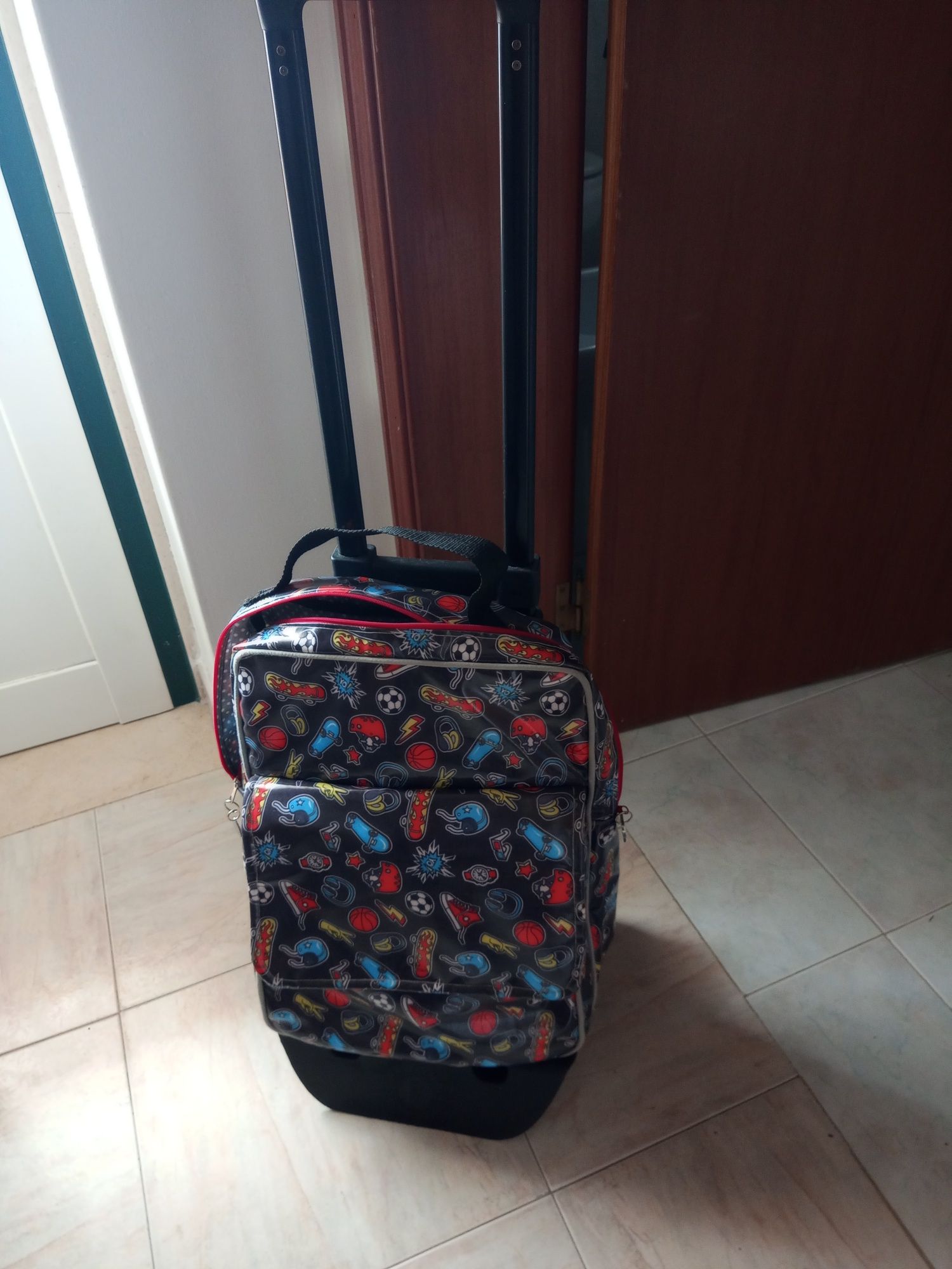 Mochila de criança plastificada com troley