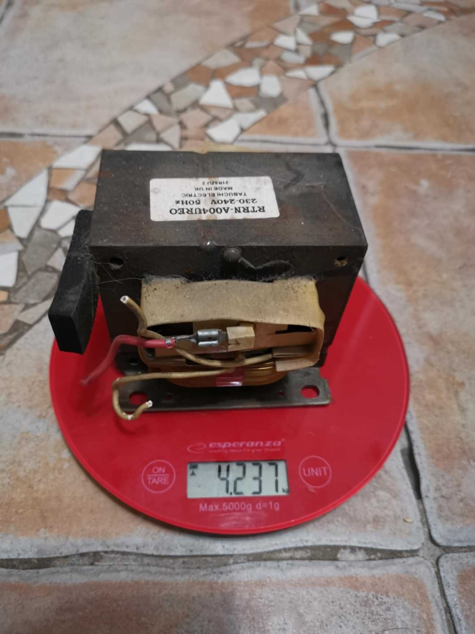 Transformator z mikrofalówki Sharp R-230A