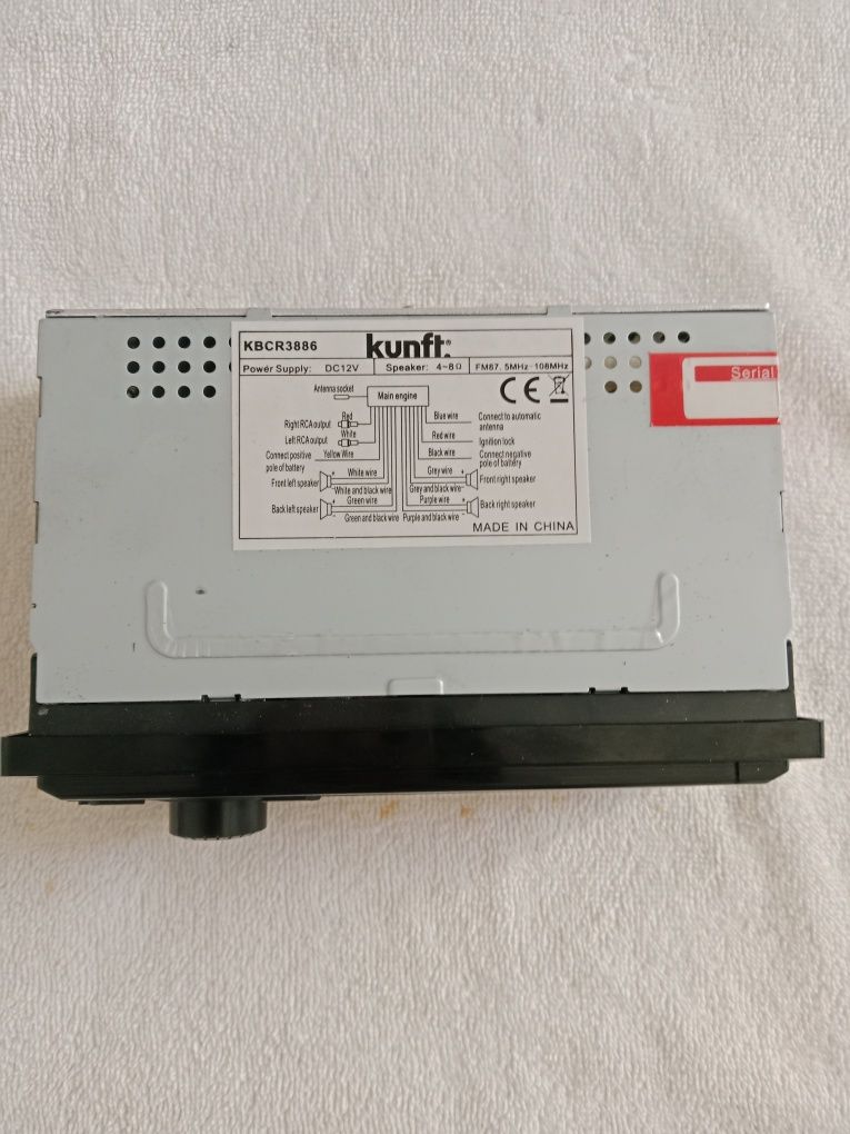 Auto rádio kunft com bluetooth