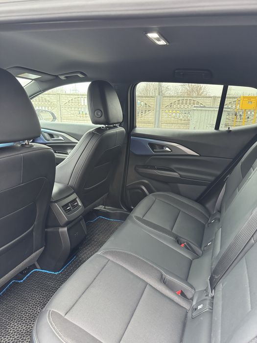 Продам Chevrolet Equinox EV 2LT 2024