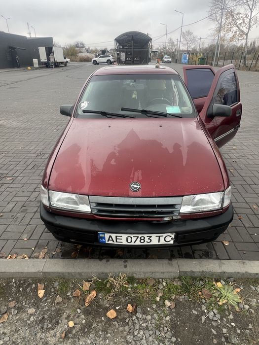 Опель Вектра А 1992