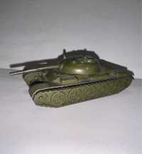 Військова техніка танк Т-62 моделька
