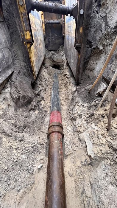 Przeciski pneumatyczne, usługi kretem,wbijanie rur stalowych