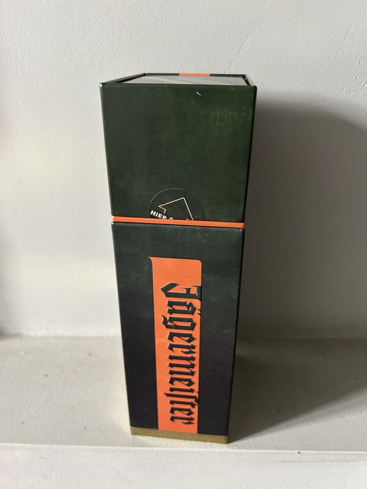 Metalowa puszka Jagermeister