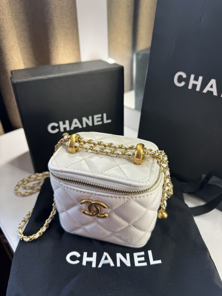 Сумка Chanel кроссбоди