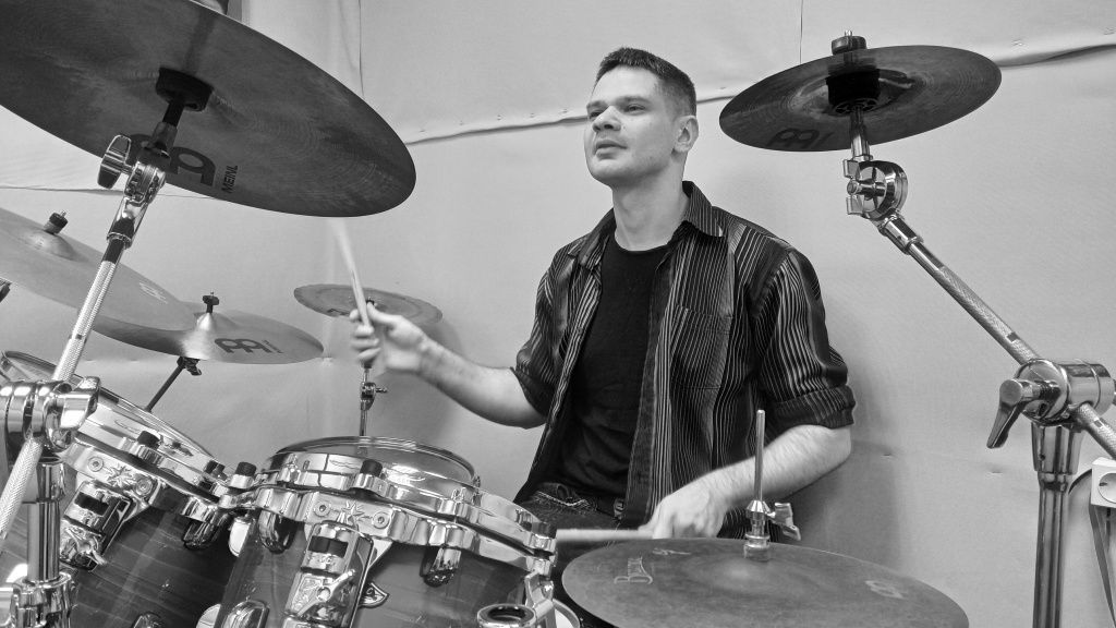 Уроки гри на барабанах/ударних | Київ / Уроки Игры На Барабанах | Киев