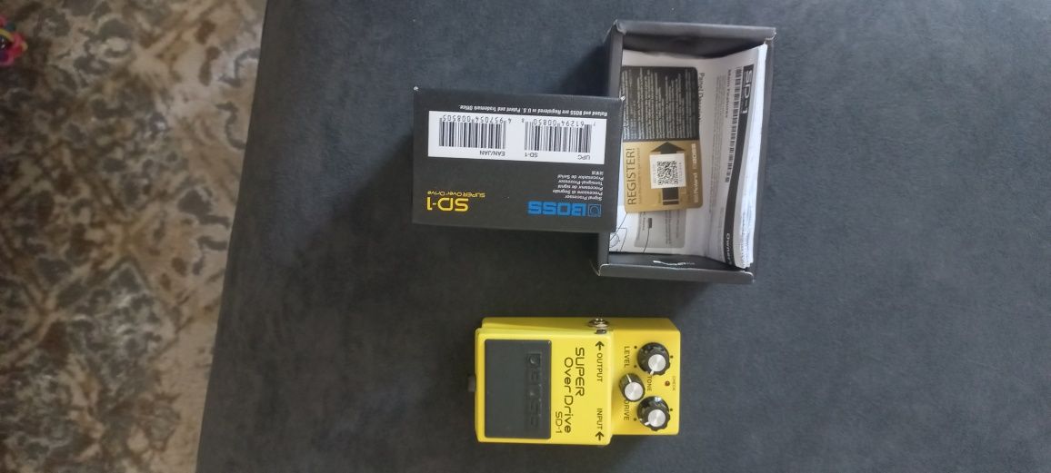 Sprzedam efekt gitarowy Over drive BOSS SD-1