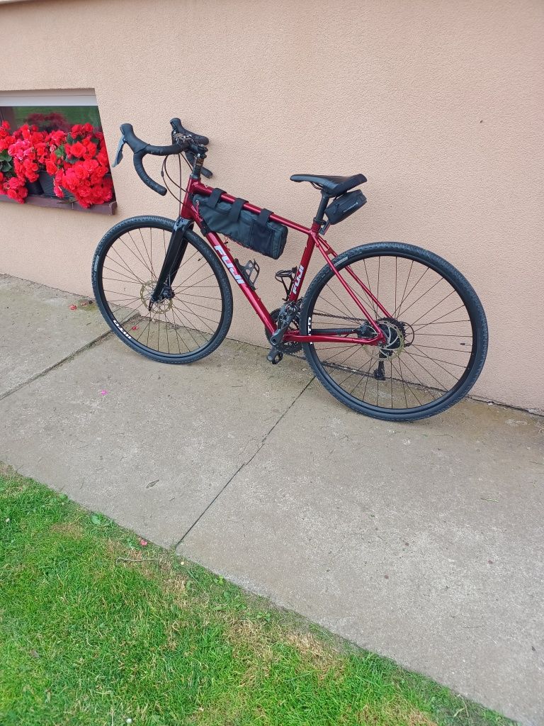 Fuji idealny jako pierwszy gravel