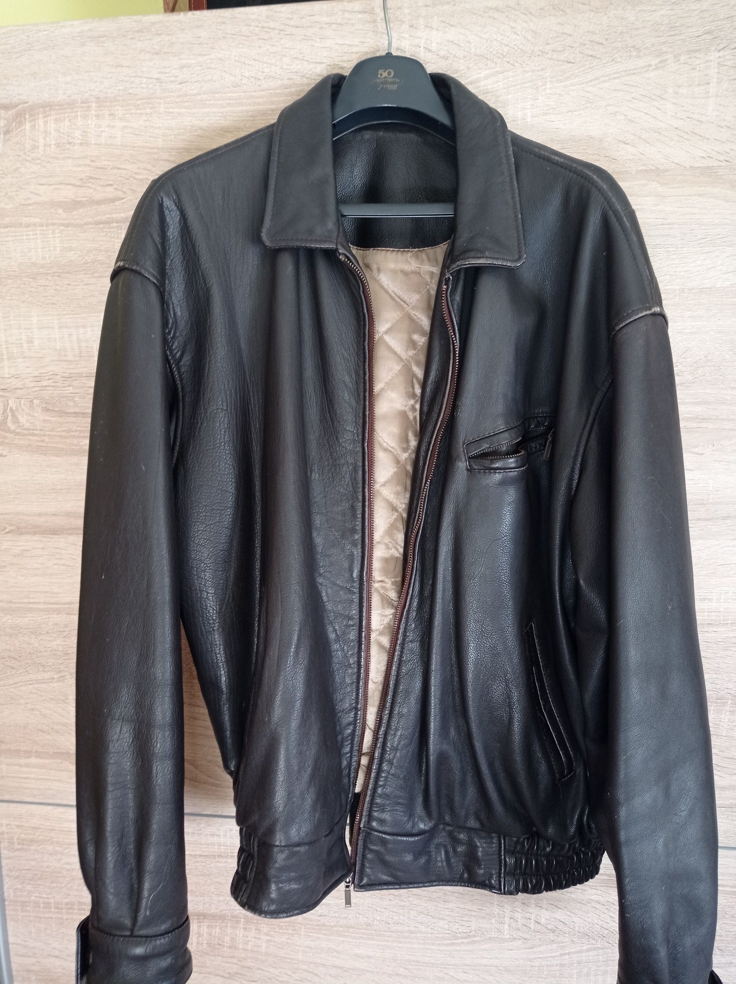 Bomber Jacket NOVO!