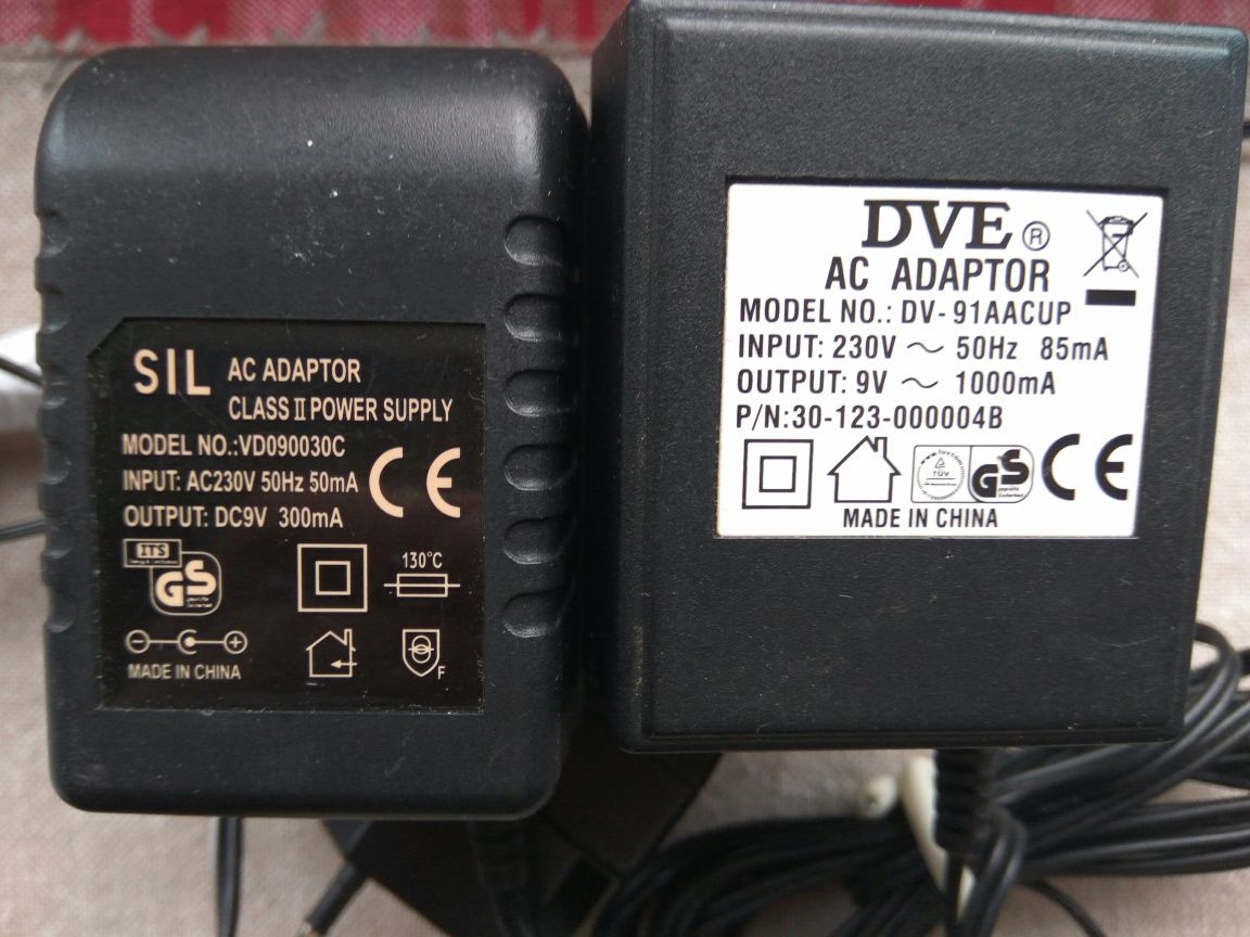 Блоки питания зарядные 8,4-9V Samsung Hitachi sil Dve Lei