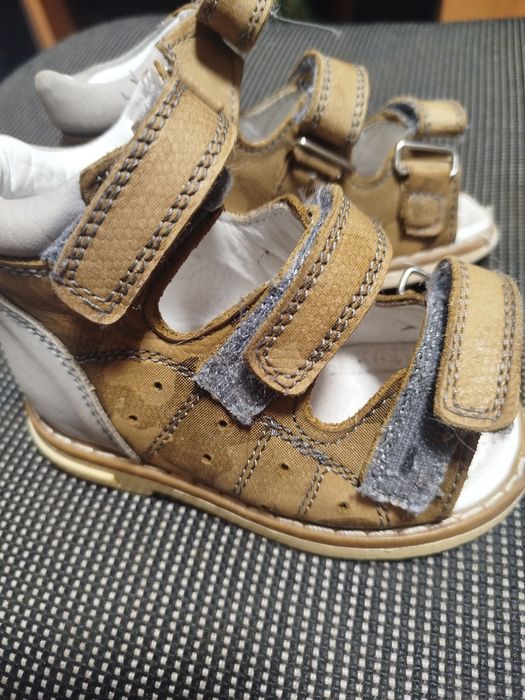 Ортопедичні босоніжки 21 р