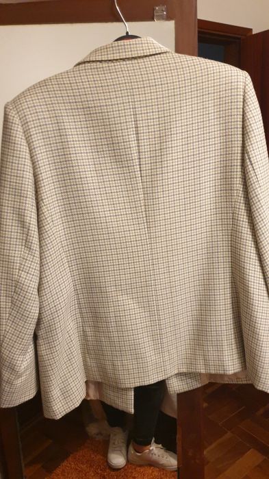 Lindo casaco italiano pura lã