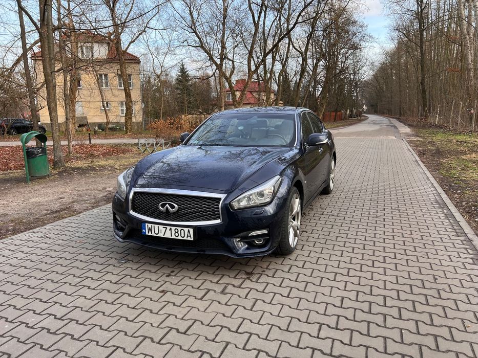 Infiniti Q70 Infiniti q70 salon PL bezwypadkowe serwisowany silnik Mercedesa 2.2d