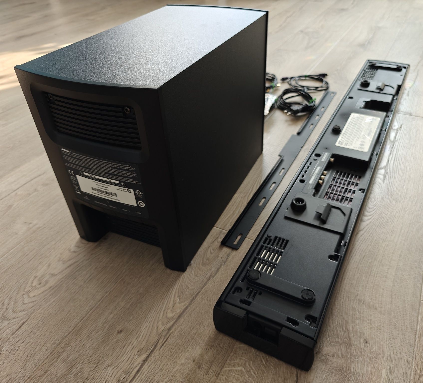 Soundbar (listwa) + subwoofer Bose CineMate® 1 SR