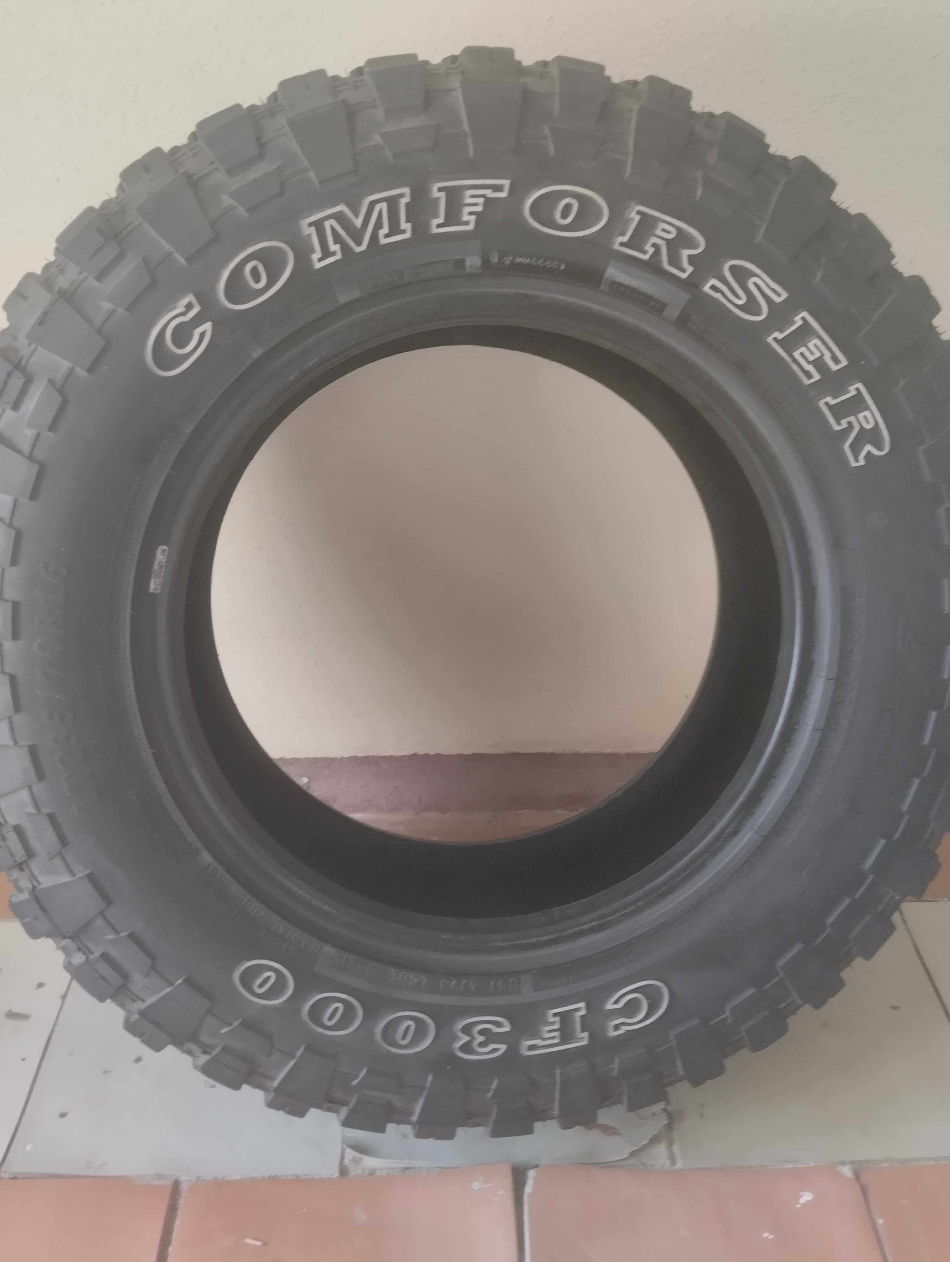 Продам резину LT235/70 R16 COMFORSER в гарному стані.