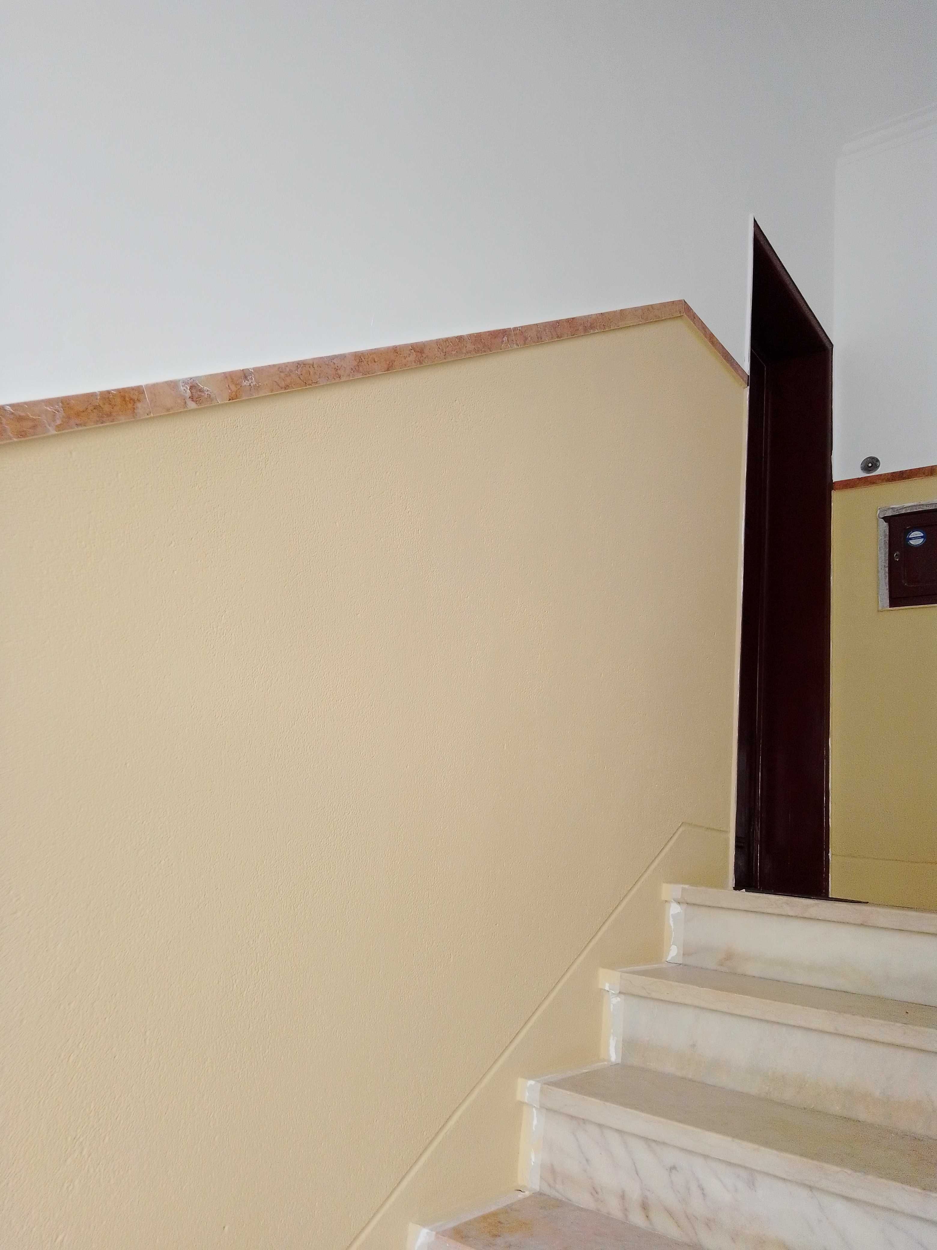 Pinturas chão flutuante entre outros trabalhos de construção civil!