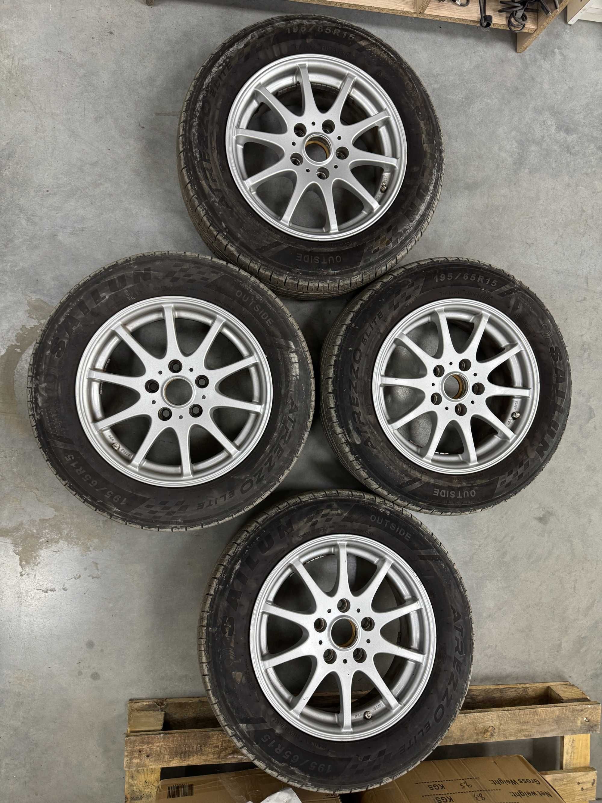 | Колеса | Диски з резиною | 195/65 R15 | Літня резина Sailun | 5 112