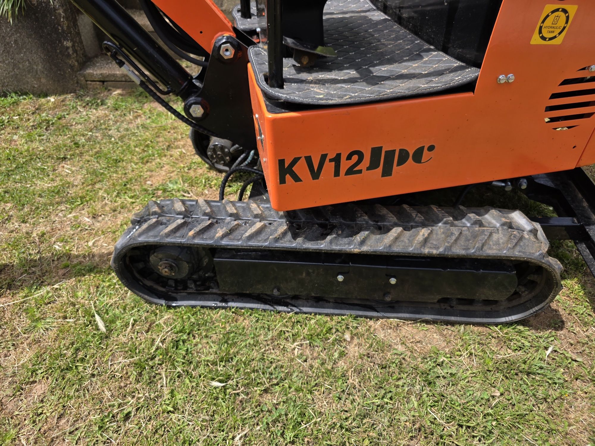 Mini giratoria JPC KV12 - 1 tonelada - nova