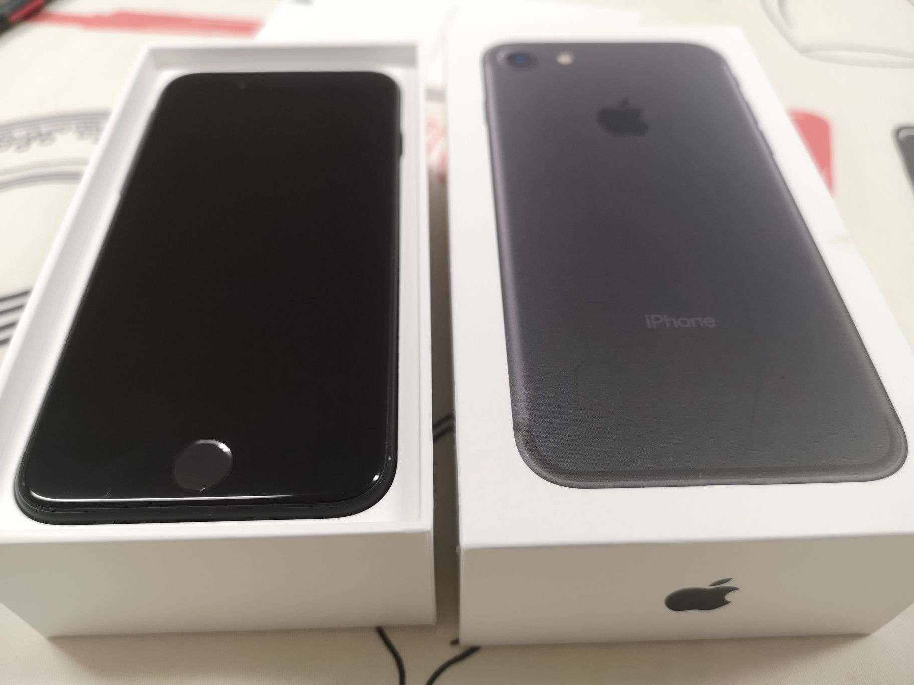 IPhone 7 - 32GB (como novo)