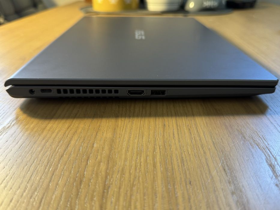 Laptop asus model X151E