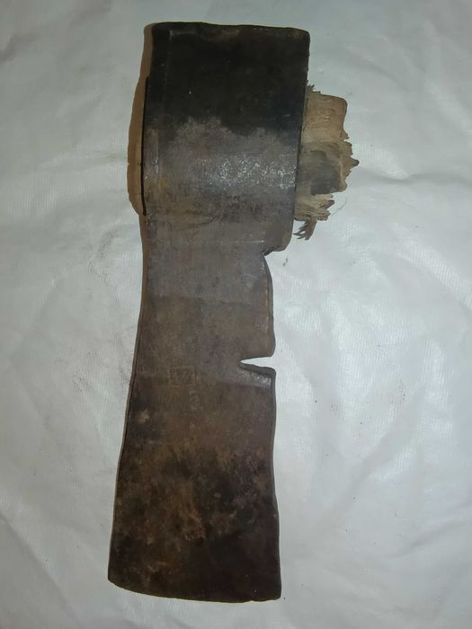 stara kuta siekiera 1450 gram - sygnowana