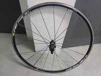 Vendo roda traseira Mavic em bom estado com raio partido mas reparavel