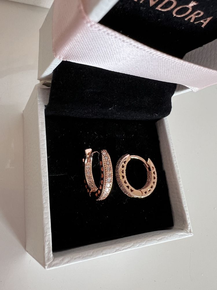 Pandora kolczyki koła różowe złoto rose gold pave dzień kobiet prezent