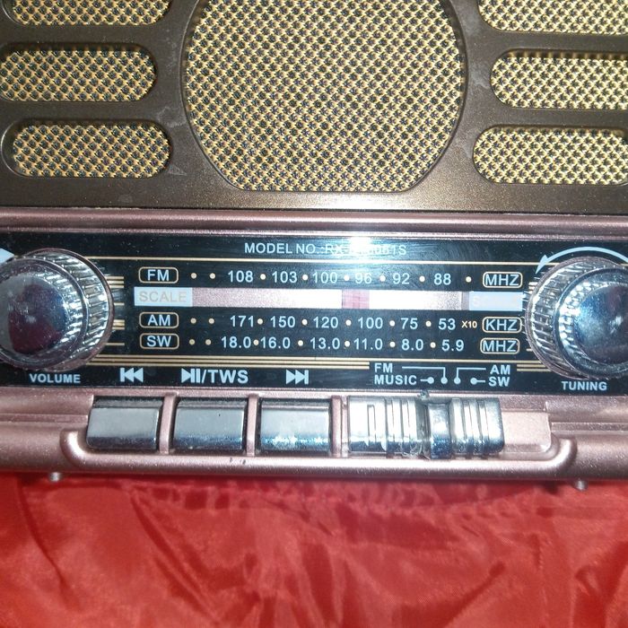 Радіо Golon з блютузом на сонячній батареї