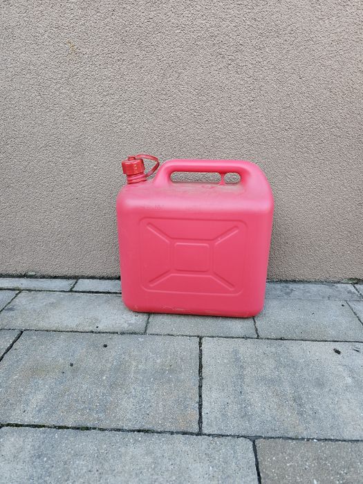 Nowy kanister plastikowy 10 l