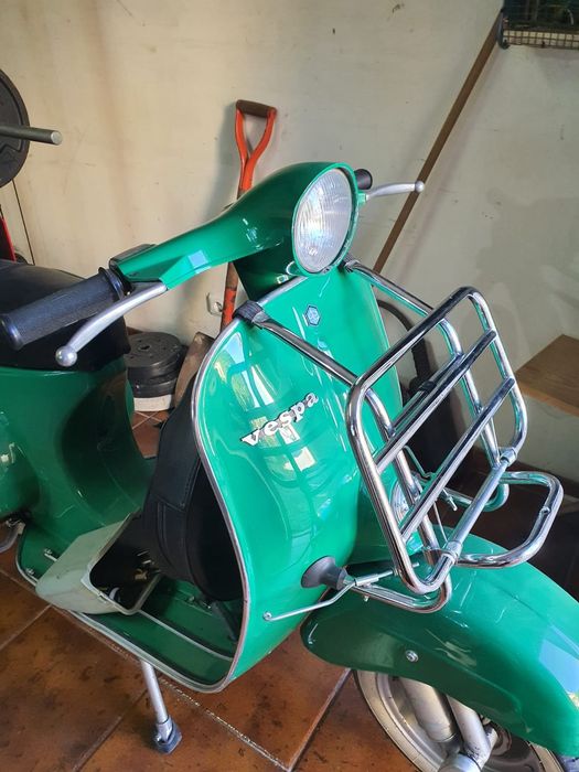 Suporte frontal vespa