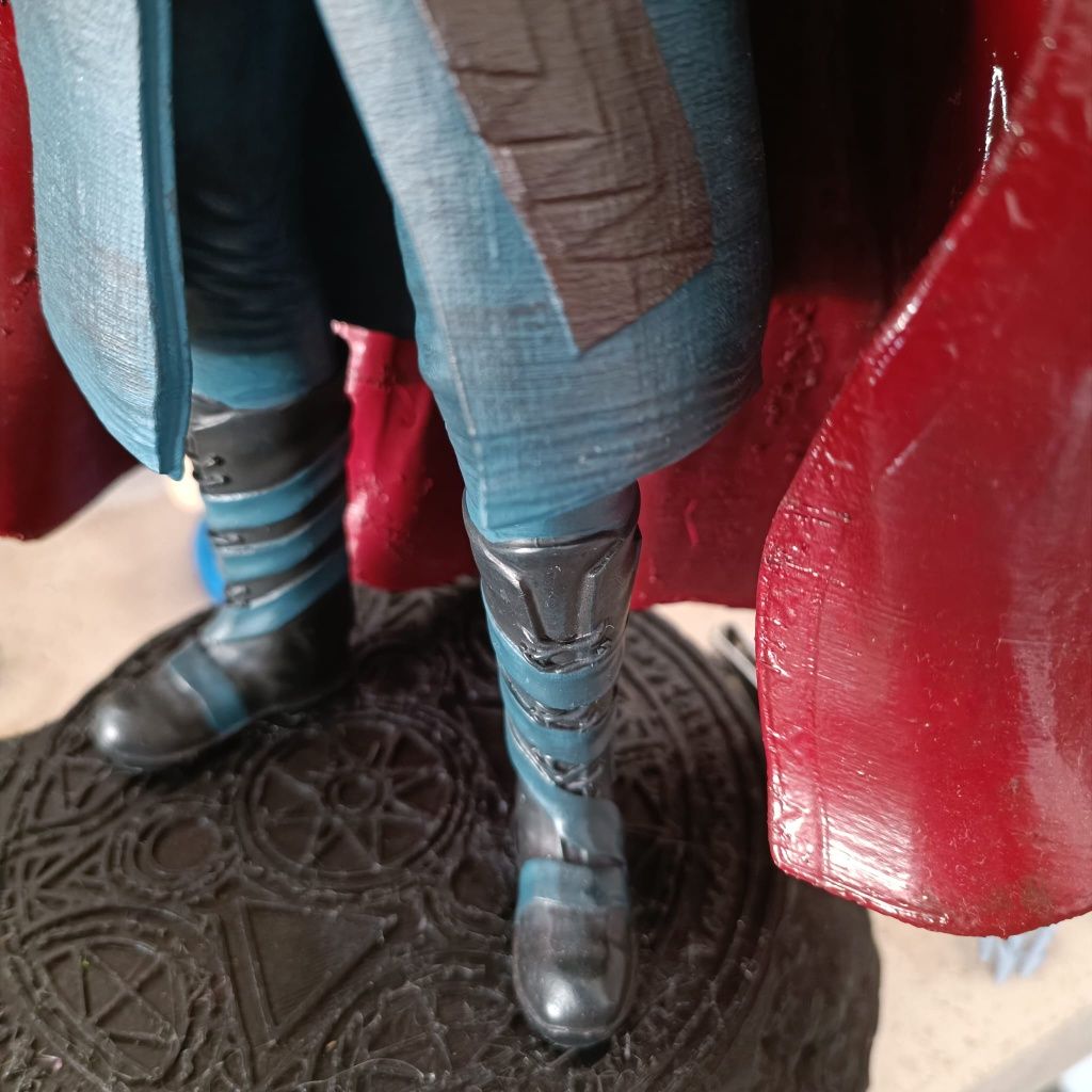 Escultura Dr. Strange